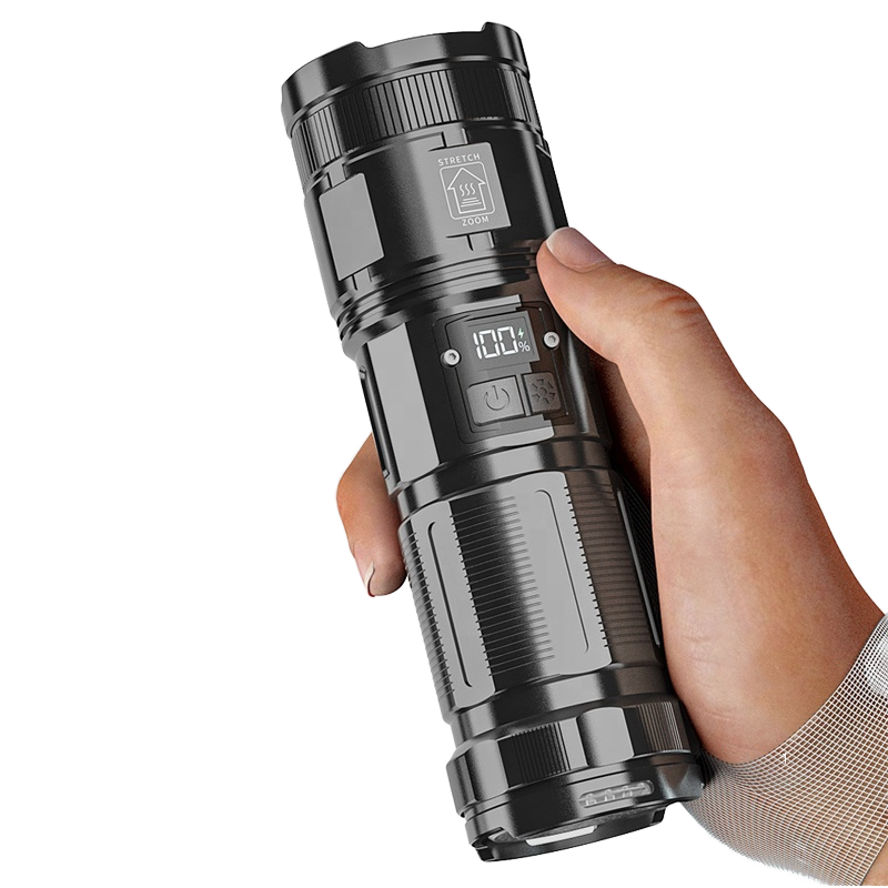 🔦 Lampe Torche LED P50 – Puissance et Fiabilité à Portée de Main !